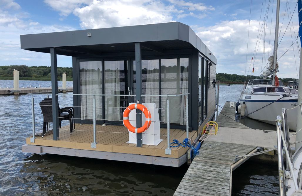 AlohaCamp Dom na wodzie Morgan 4 2