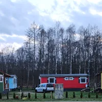 JOANNA gospodarz Domek letniskowy czerwony - całoroczny