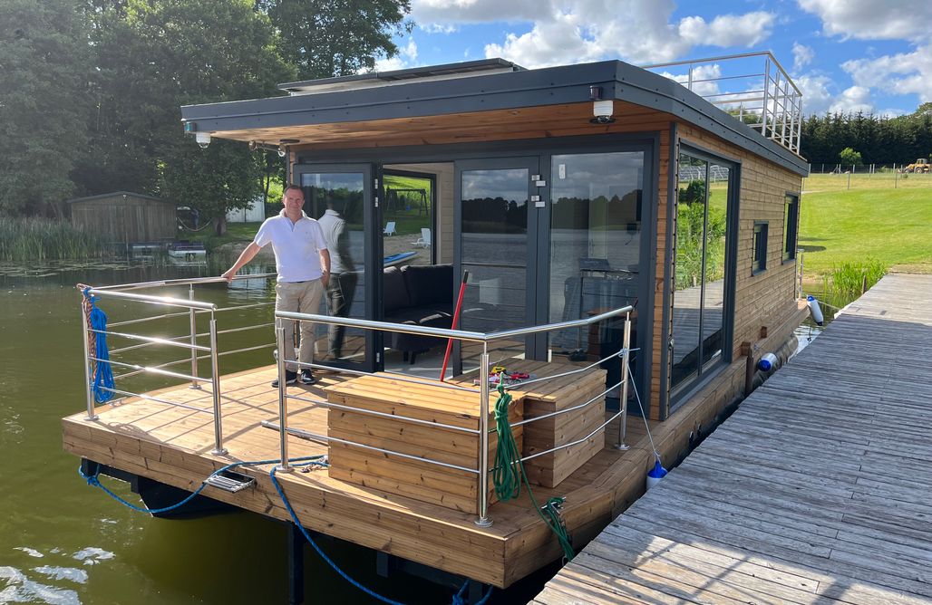 noclegi AlohaCamp Apartament na wodzie - Houseboat 2