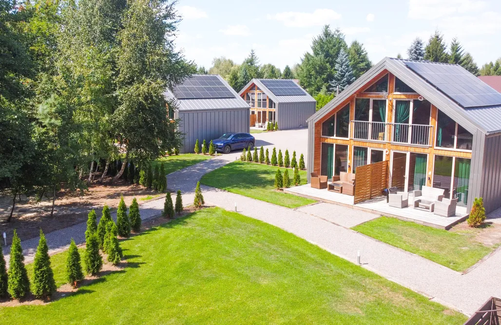 noclegi AlohaCamp Krasne Residence & SPA 1