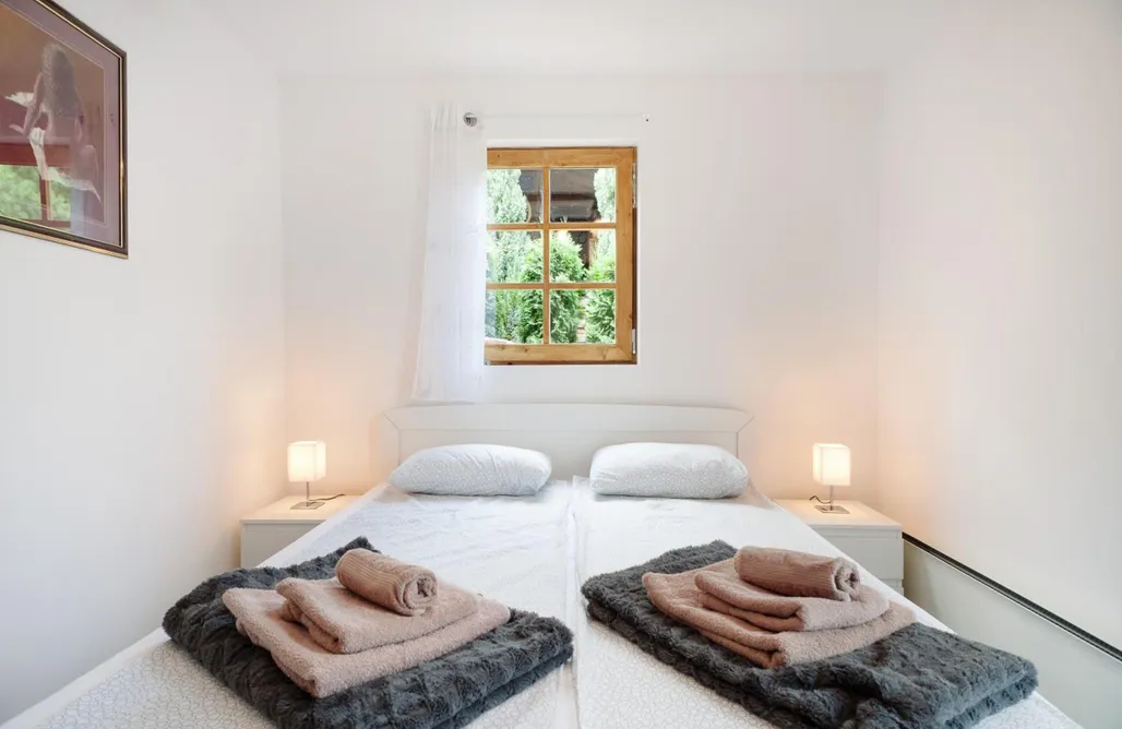 AlohaCamp Tradicionalna kuća s tri spavaće sobe 2