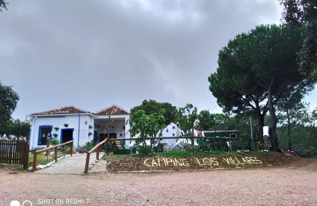 alojamientos AlohaCamp Sitio para caravanas y tiendas - Camping Los Villares Sierra de Córdoba 2