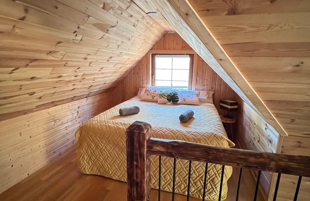 AlohaCamp Domek z kominkiem 2