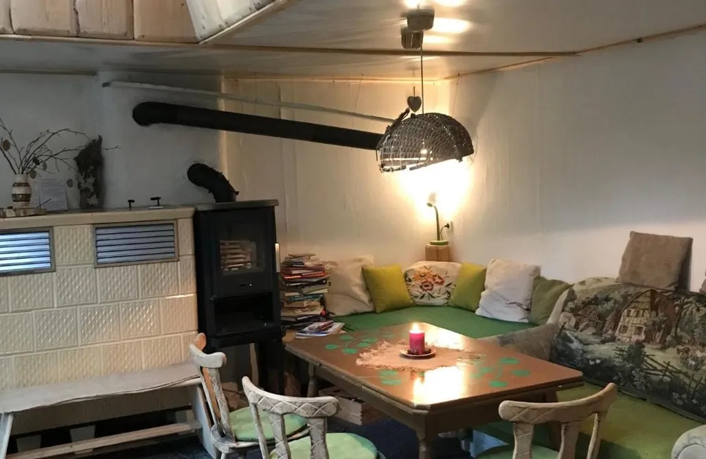 AlohaCamp Ferienwohnung "Eichhörnchennest" 3