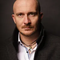 Artur hôte Oaza Żuraw