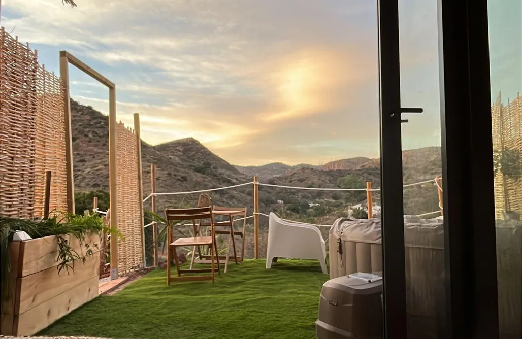 Glamping Cabaña suite Los Almendros  AlohaCamp