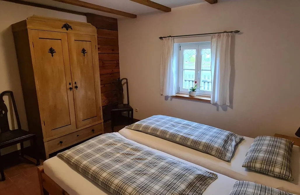 AlohaCamp Holzhaus 3