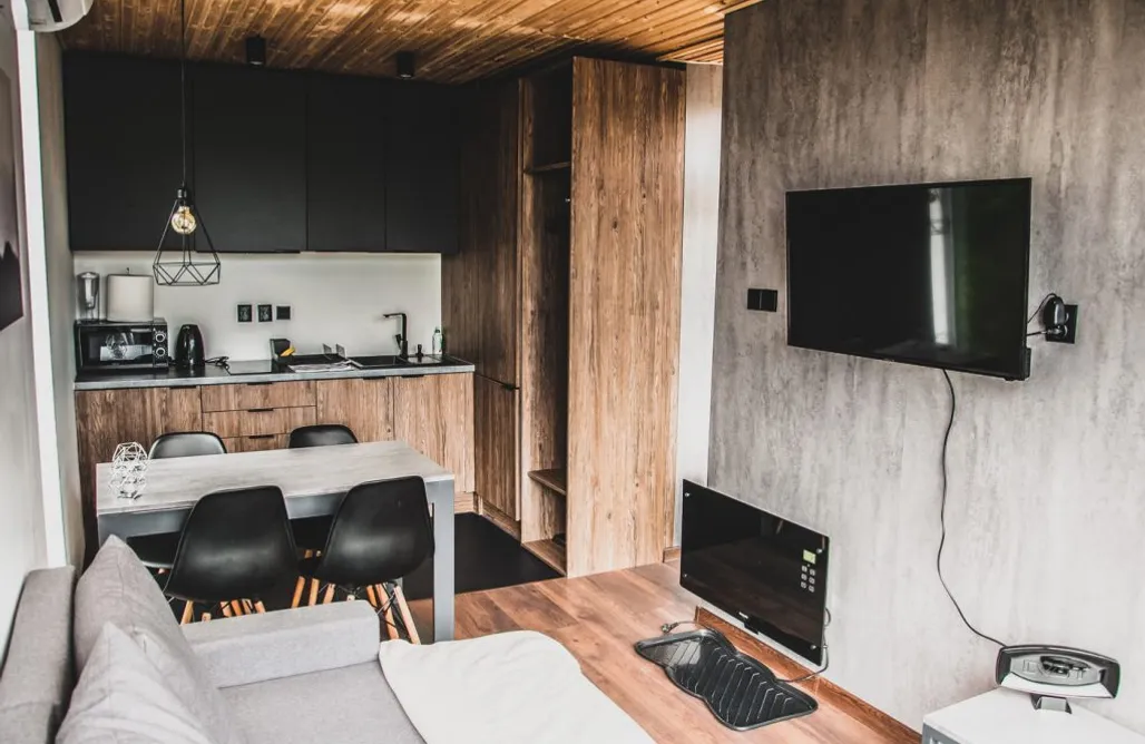 AlohaCamp accommodation RzepiskaHills  1