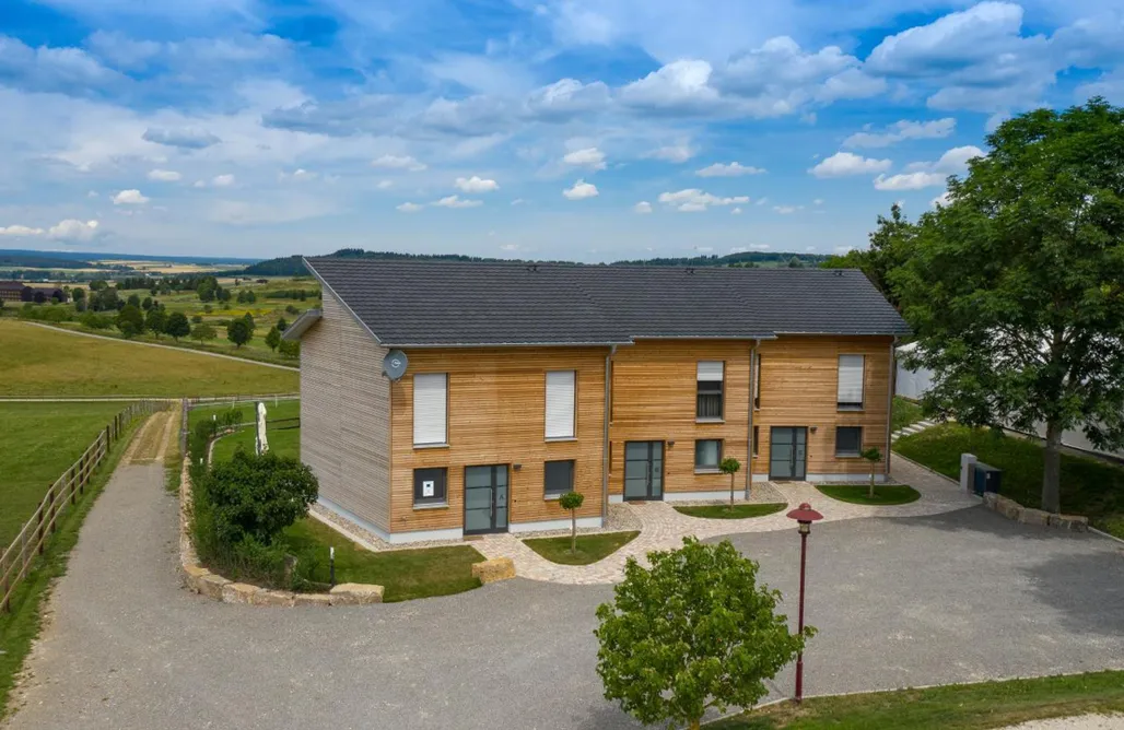 AlohaCamp accommodation Ferienhäuser Immenhöfe 4