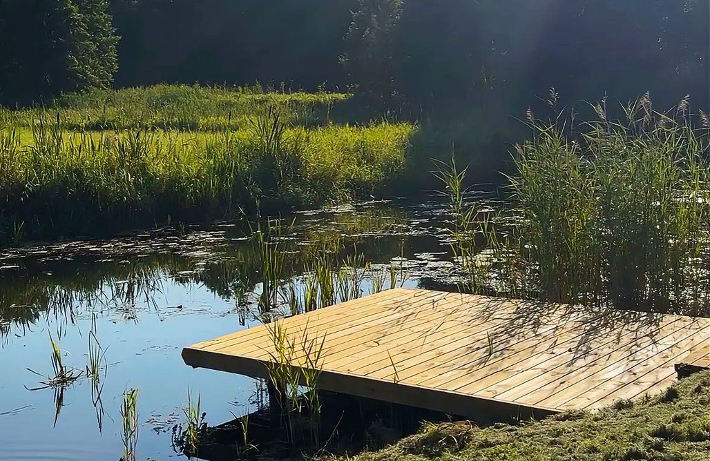 Glamping Mazury ⛵️ Z Nurtem Rzeki | Dom z basenem nad rzeką 1