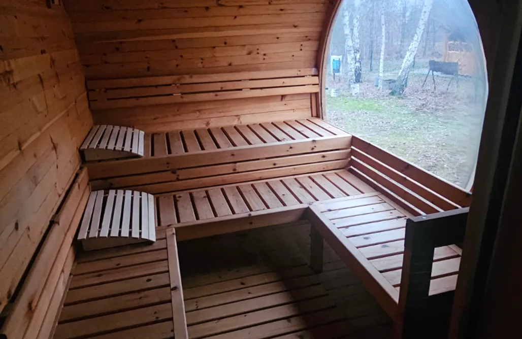 AlohaCamp Domek nad stawem 1