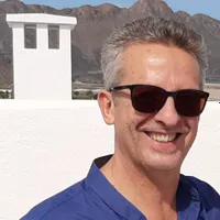 Marek gospodarz Obrotowy spokój - zakręcony domek, który zmienia perspektywę