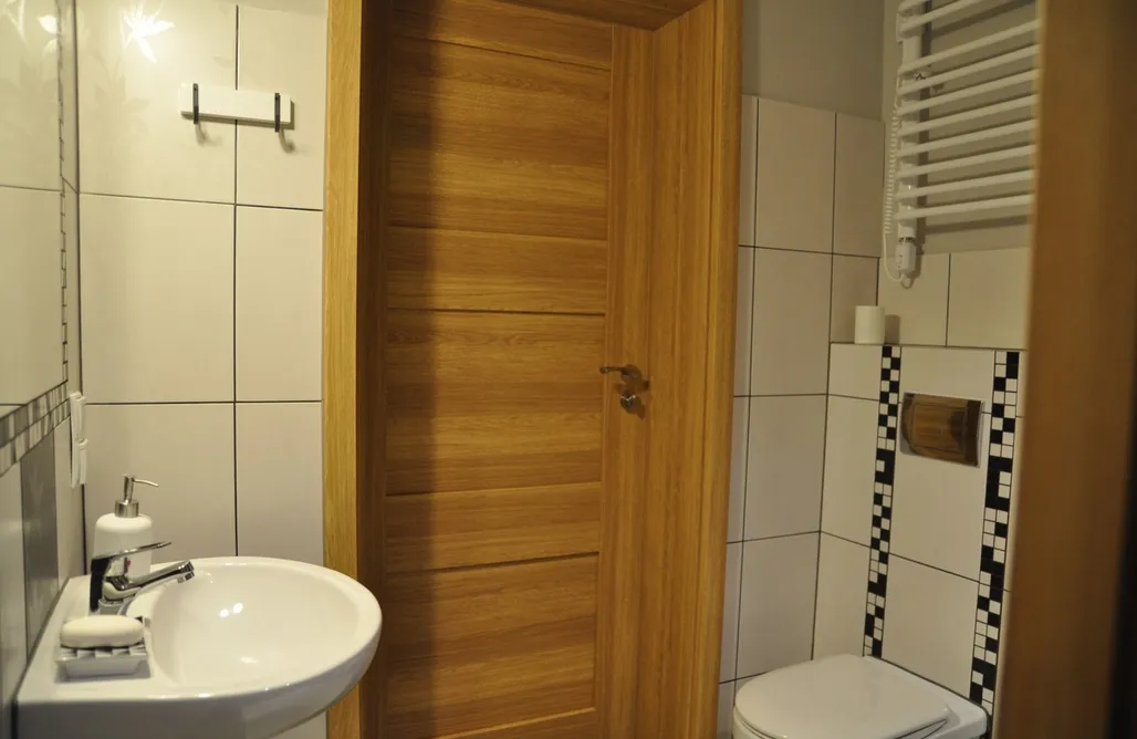 AlohaCamp Jarefka domki nad jeziorem z Leśnym SPA 4