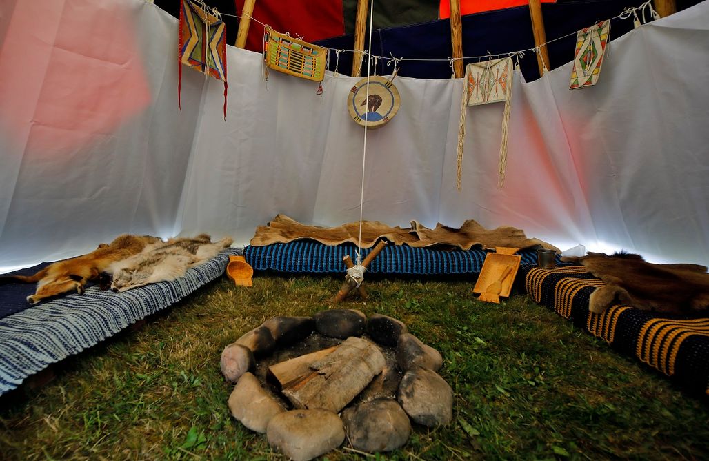 AlohaCamp accommodation Fort Wapiti Wioska Indiańska 5