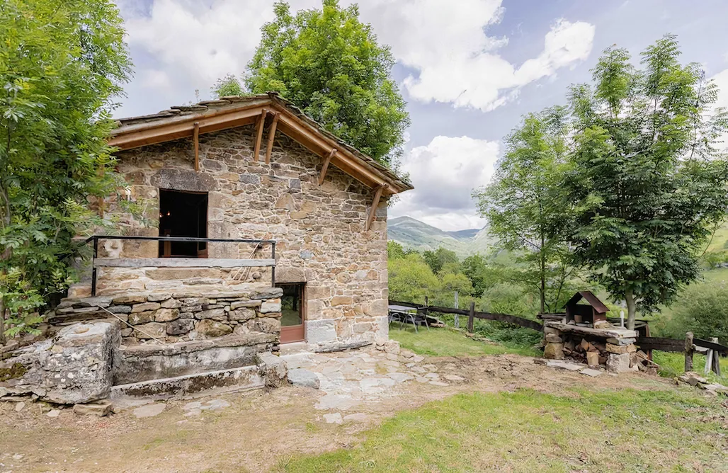 AlohaCamp accommodation Cabaña Lastra 4