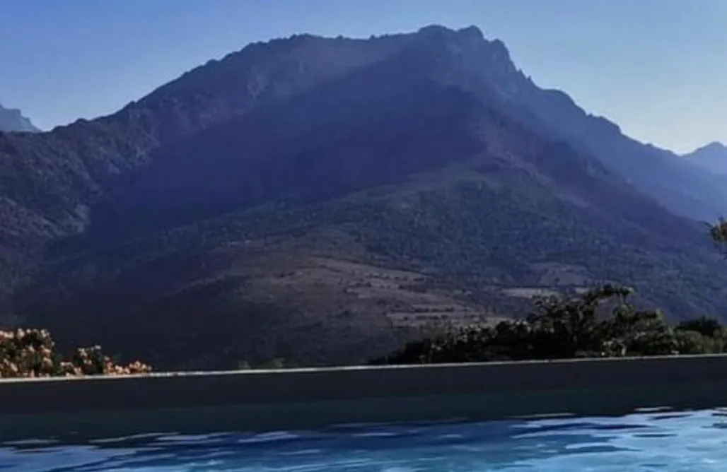 Tiny House Spain Dôme étoilé avec bain de détente privatif  1