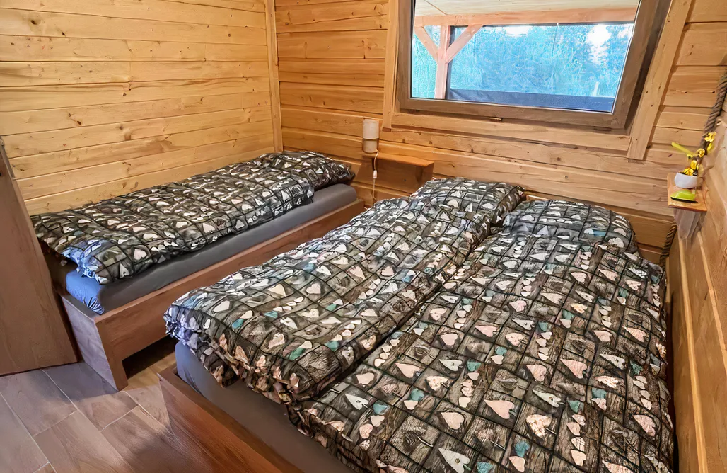 AlohaCamp Domek z jacuzzi 2