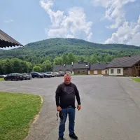 Piotr gospodarz Ranczo Kuflandia Średnia Huta