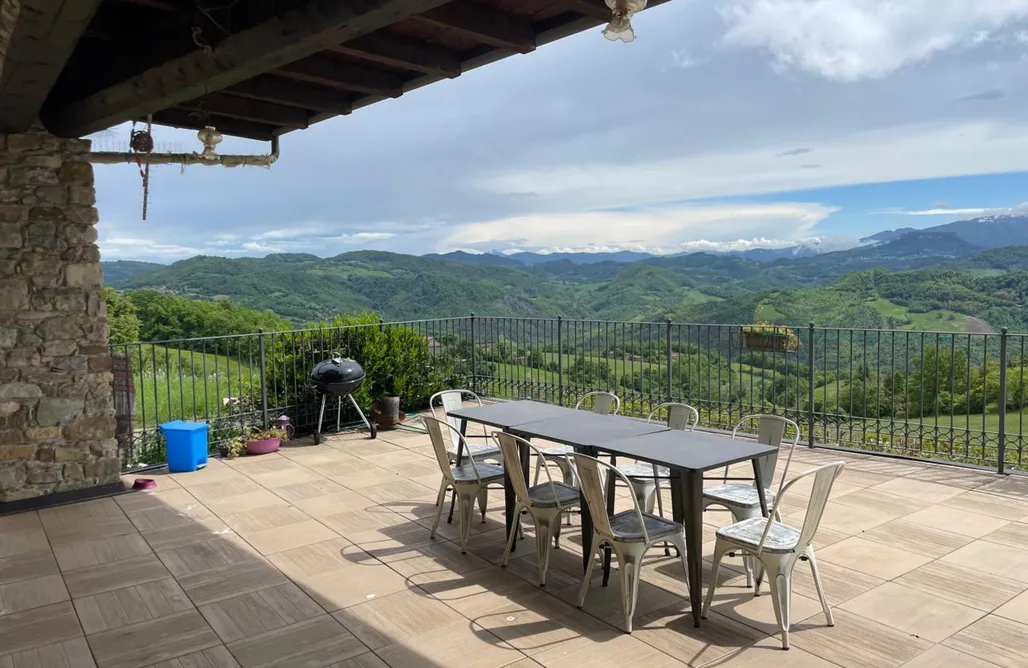 Villa Cavalieri in Vedriano AlohaCamp