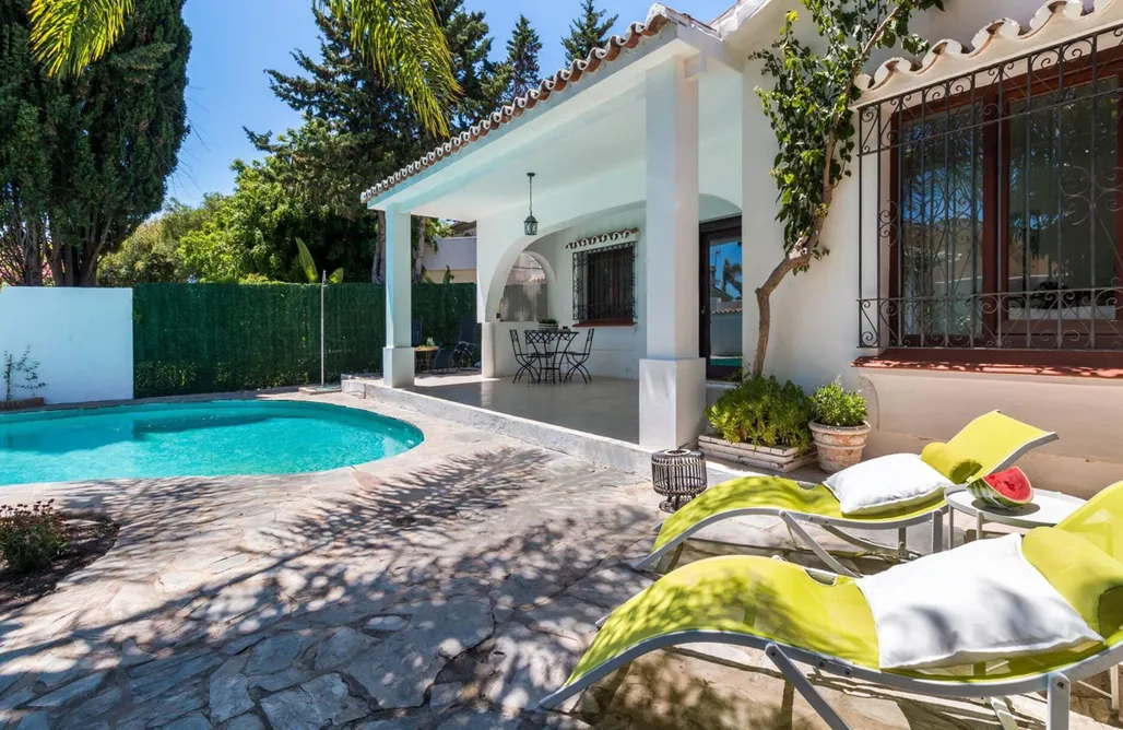 AlohaCamp accommodation Villa de la Quilla 4