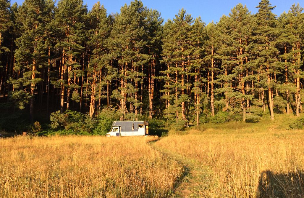 AlohaCamp accommodation Gypsy Truck 2