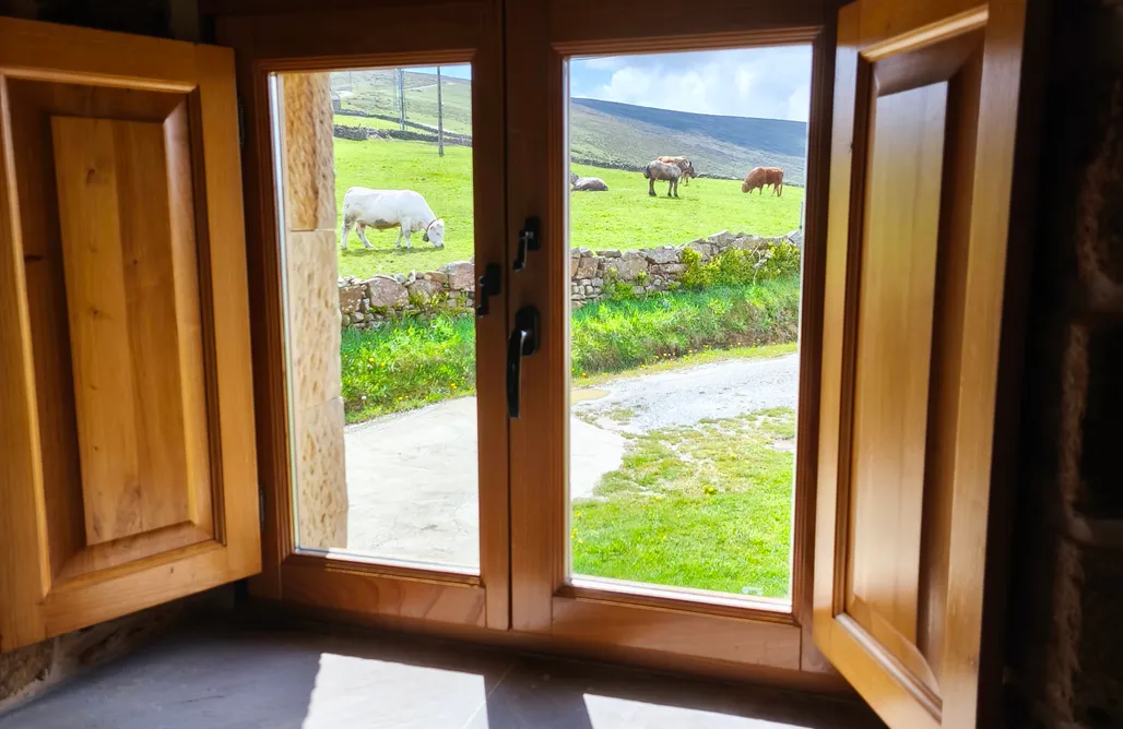 Cabaña con Piscina Privada Villa Brenagudina - Cabaña Pasiega con piscina climatizada 1