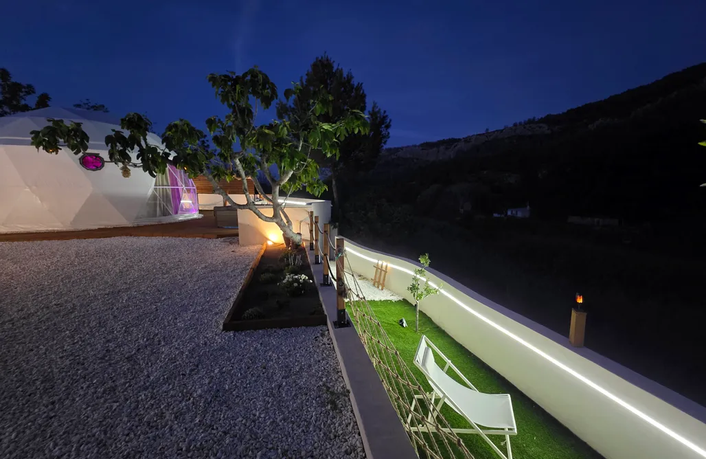 Alojamiento en Guadix Domo Awa - Donde el amor encuentra su espacio 1