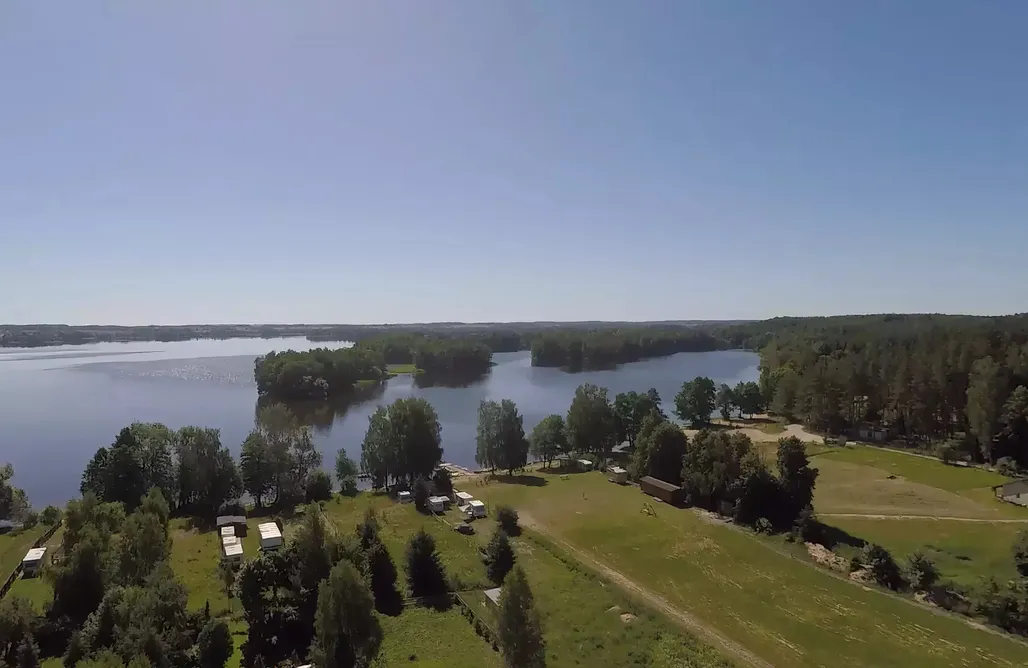 Pole namiotowe Olsztyn Miejsce kamperowe i namiotowe - Camping Dadaj  2