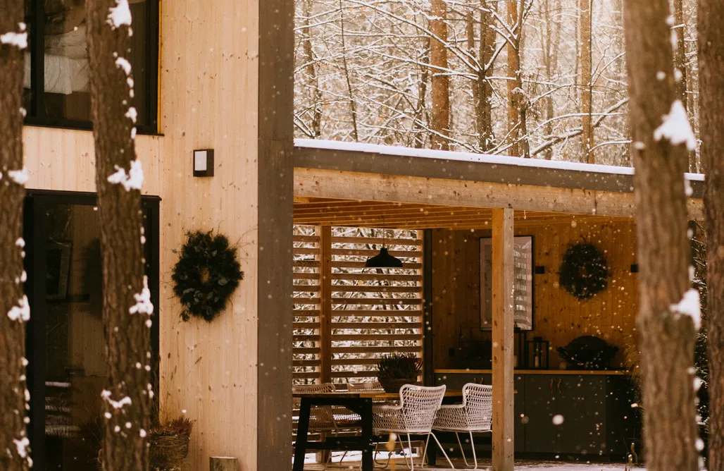 hebergement AlohaCamp Patoki. Dom i las. 3