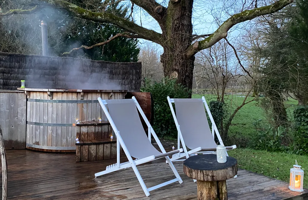 hebergement AlohaCamp Gîte Douglas 5