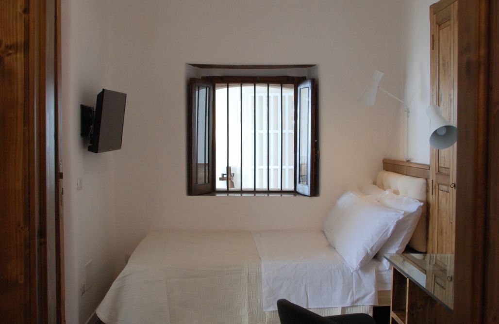 AlohaCamp Camera PALINURO Piccola Matrimoniale con letto francese 2