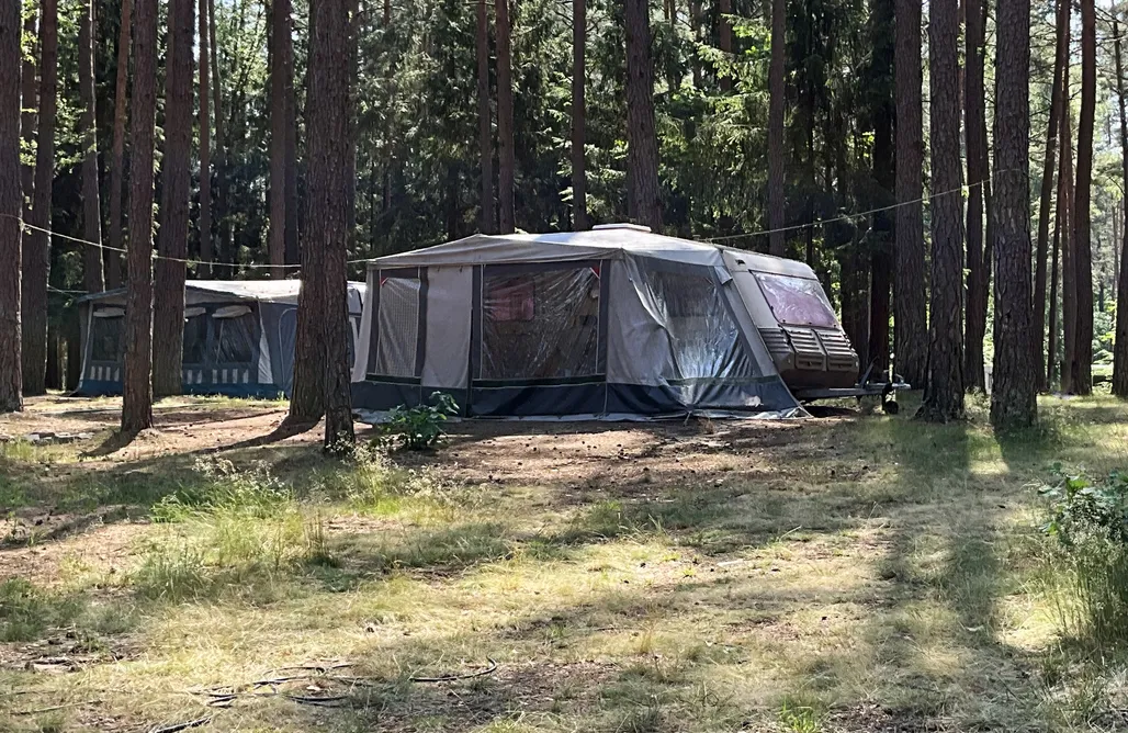 noclegi AlohaCamp Miejsce namiotowe - Pole Namiotowe Głęboczek 1