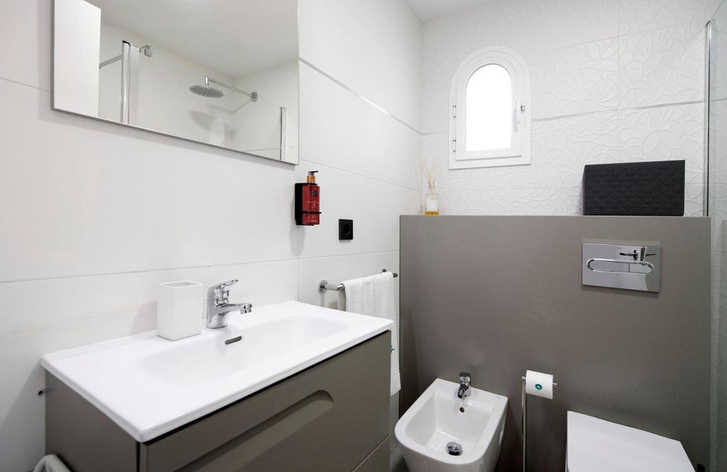 AlohaCamp Two-Bedroom Apartment 1