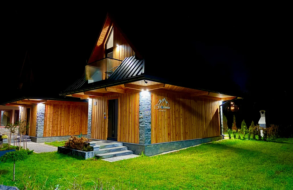 AlohaCamp accommodation Domki Siodemka z prywatnym jacuzzi 4