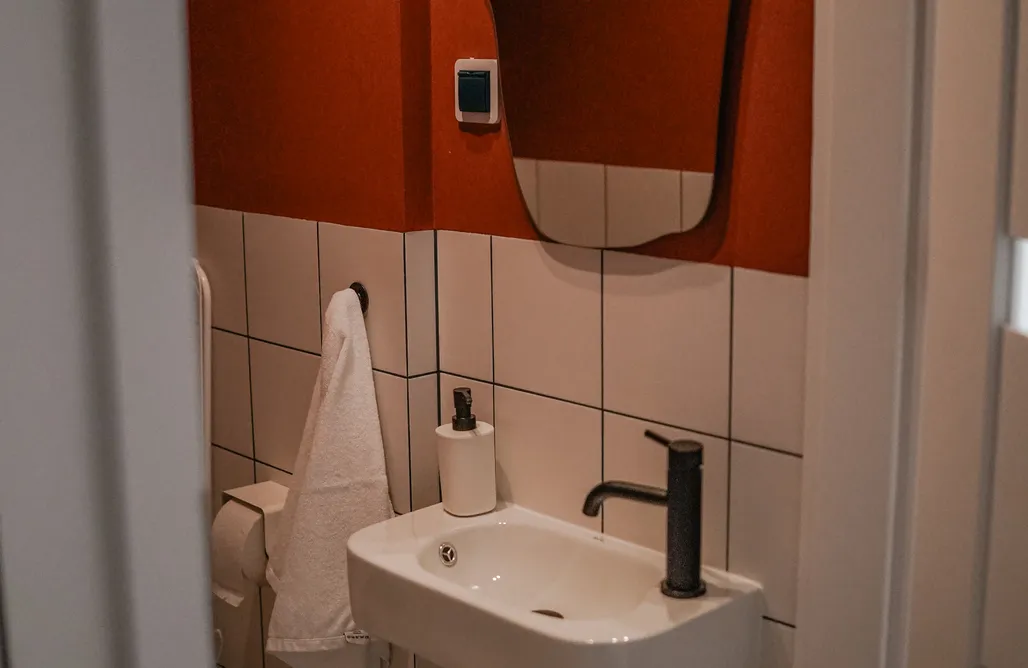Last Minute France Osada Porzeczkowa | Maisons toute l'année avec jardin et jacuzzi au bord du lac 1