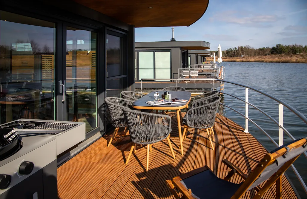 Hausboot Malibu Sunrise AlohaCamp