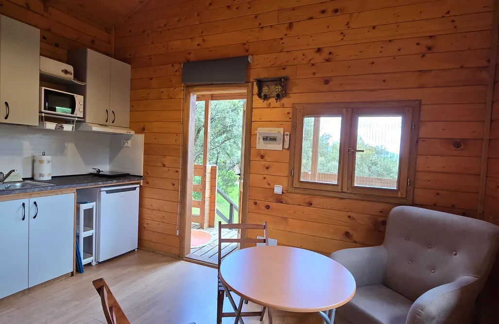 AlohaCamp Cabaña BARBAS DE VIEJO 4