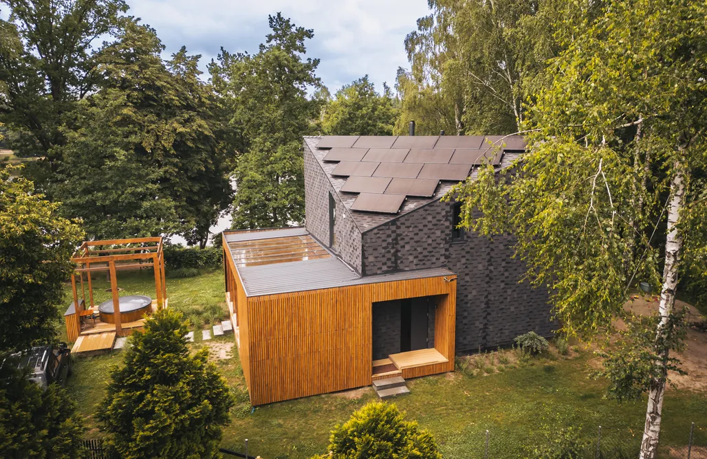 Zarzecze noclegi Cieślówka  - Domek nad jeziorem z sauną i jacuzzi 2