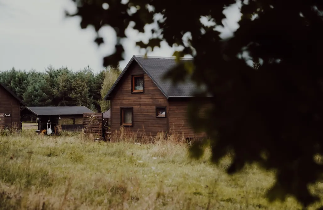 Noclegi Nad Jeziorem Lubuskie ⛵️ Chatka na Wiedźmiej Górce - lawenda i werbena 2