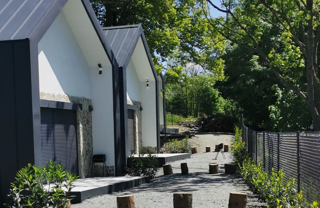 Unterkunft AlohaCamp Sowie Chatki - domki z widokiem w sercu  Gór Sowich  2