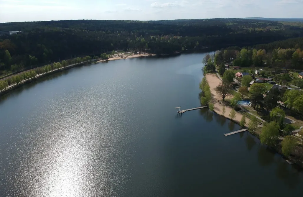Sielpia Domki Jurty i namioty w lesie KotfaLas. Glamping - Świętokrzyskie  1