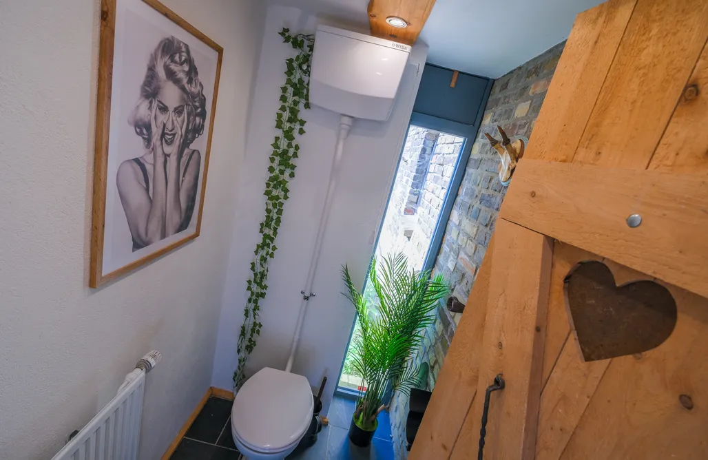 AlohaCamp Walnussnest – Tiny House im Grünen (1-2 Pers) 1