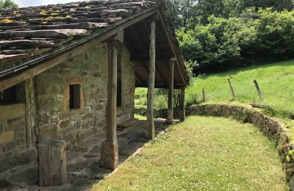alojamientos AlohaCamp Cabaña Pasiega , La Reina del Paraíso 4
