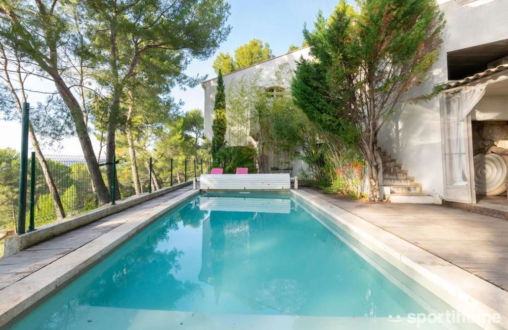 alojamientos AlohaCamp Le Mas des Roches à Velaux 5