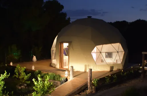 Zdjęcie obiektu Domos geodésicos en Cataluña