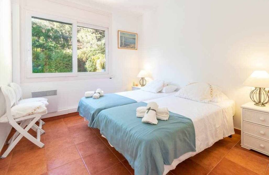 AlohaCamp Villa con piscina privada en Begur 4