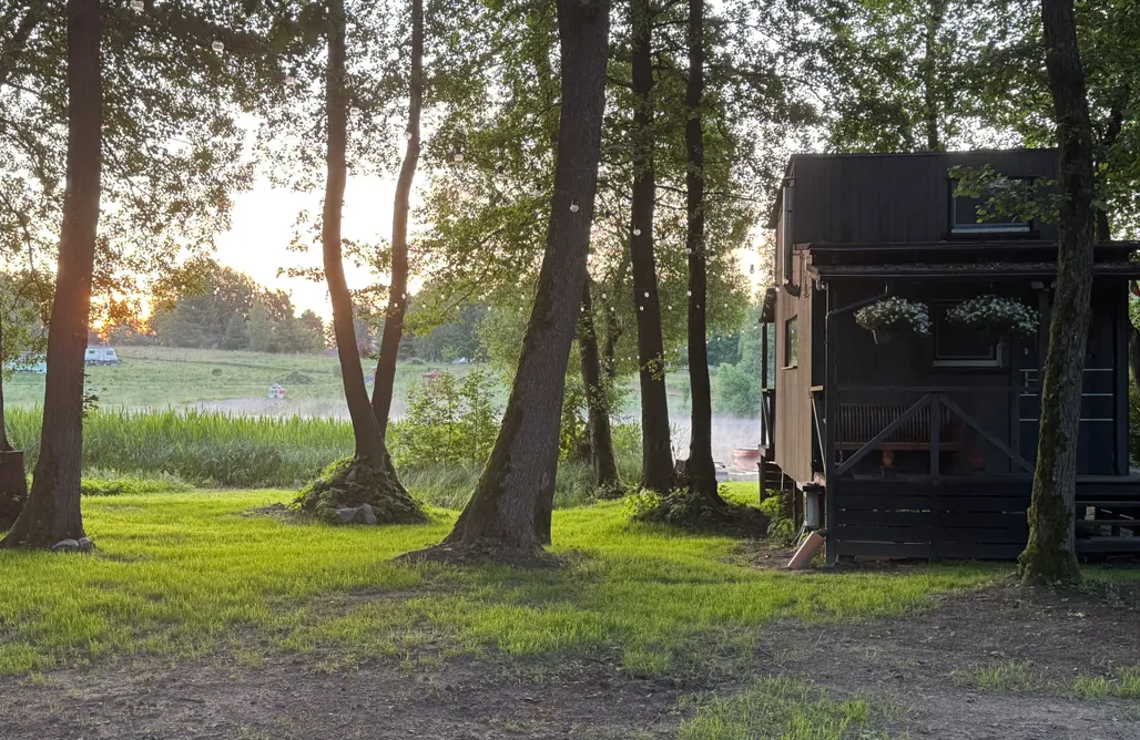 ubytování AlohaCamp Azyl w lesie 3