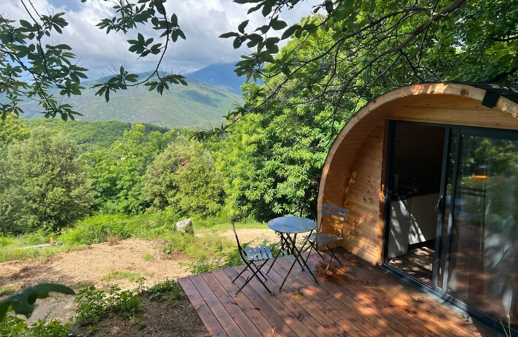 Nuit Insolite Occitanie La Cabane enchantée, Mas Favières 2