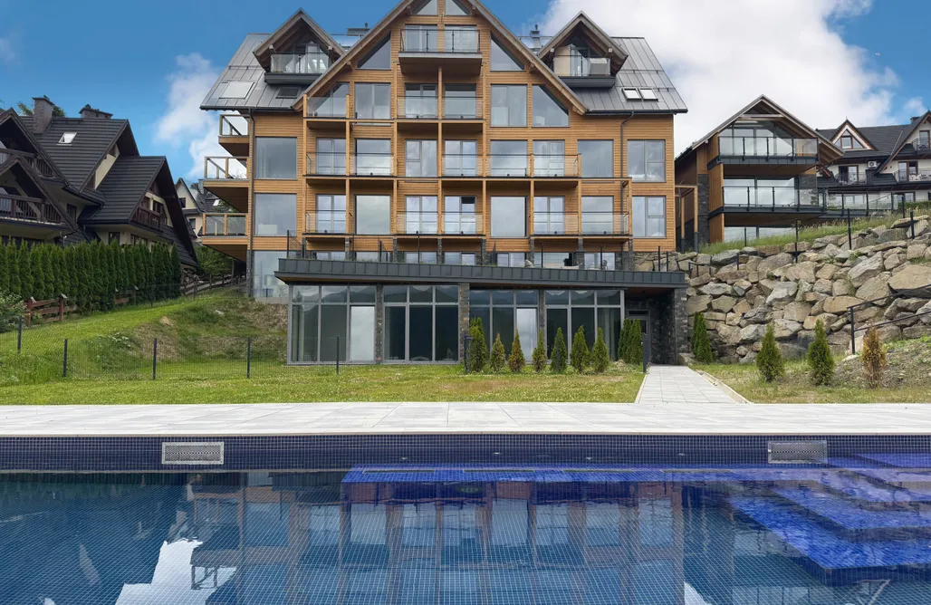 Stone suite AlohaCamp