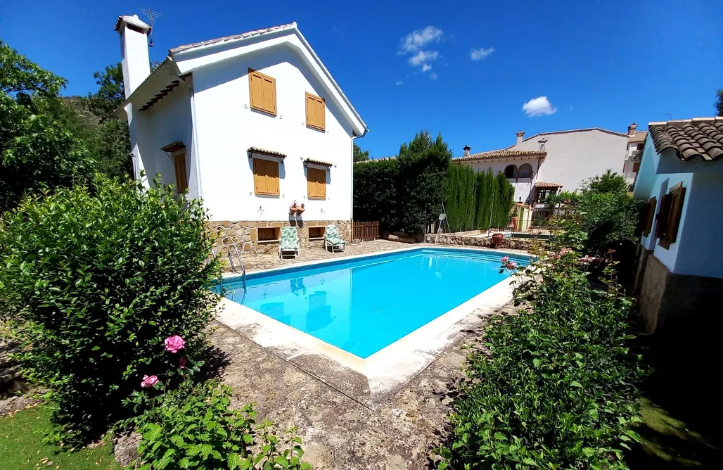 alojamientos AlohaCamp El Refugio de Goriz 2